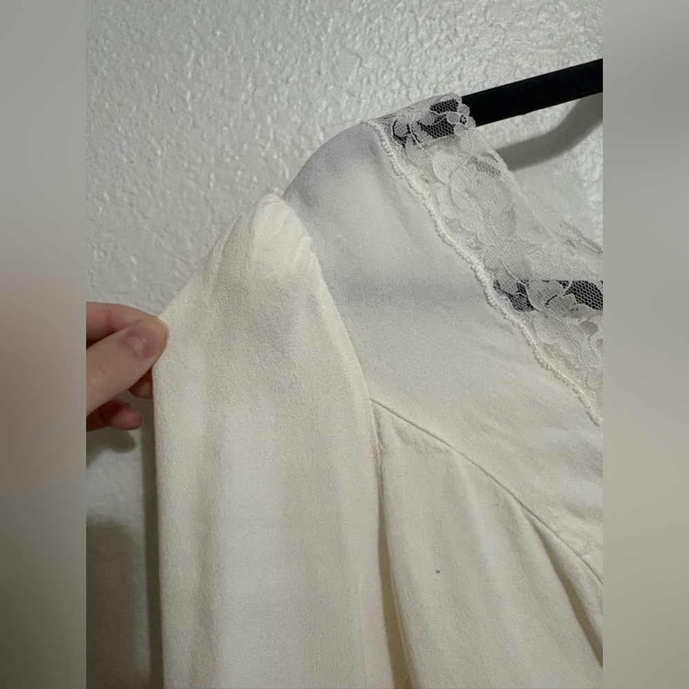 Reformation Nadene Top Ivory Lace Trim Blouse Viscose - Picture 8 of 15